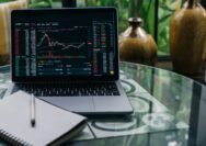 Cara Menghasilkan Uang dari Saham: Panduan Mudah untuk Pemula