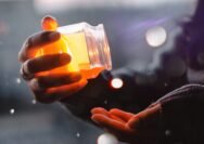 Perawatan Wajah dengan 5 Produk Kecantikan yang Mengandung Bahan Alami