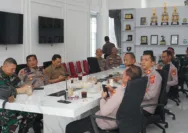 Perkuat Sinergitas TNI–Polri, Kapolres Garut dan Dandim 0611 Garut Gelar Nobar Piala Dunia 2026