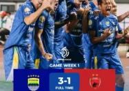 Comeback Spektakuler, Persib Tekuk PSM Makassar 3-1 di Laga Perdana BRI Super League
